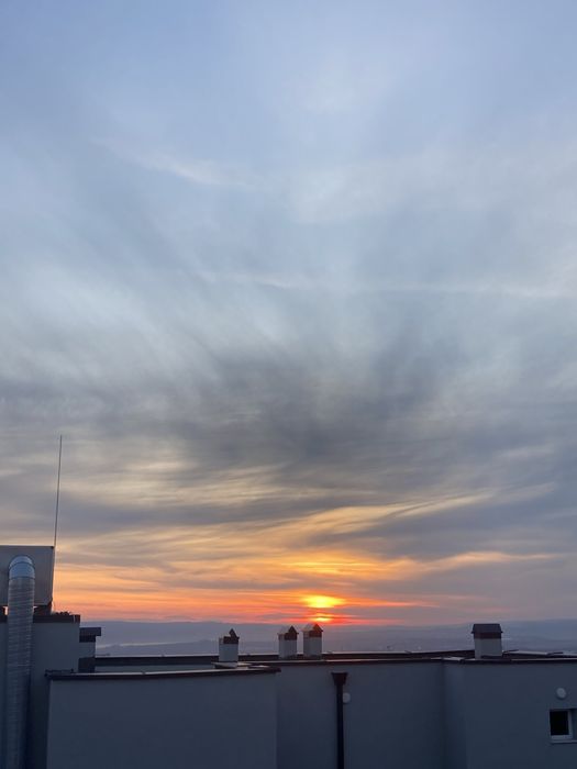 Продава се Тристаен апартамент в Варна, Възраждане 3 - 75 кв.м за 2934 €/кв.м - Снимка #12