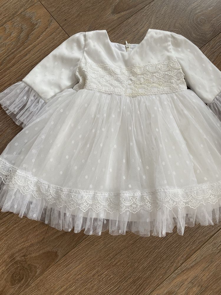 Rochie botez bebelus