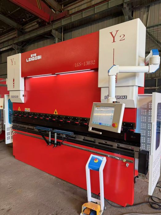 Листогиб 3.20/130т