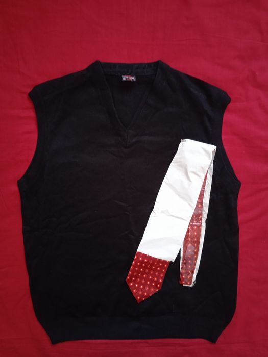 Костюм мужской Новый в чехле Срочно