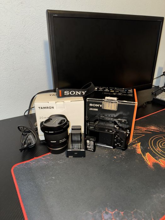 Sony a6300 Tamron 20mm f2.8