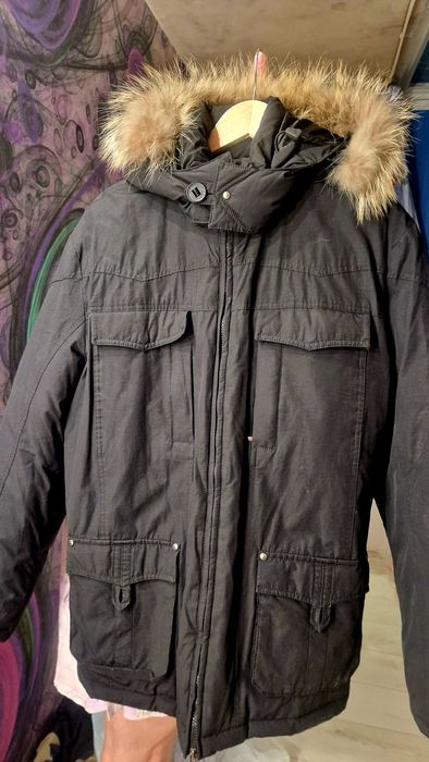 Зимняя пуховая куртка