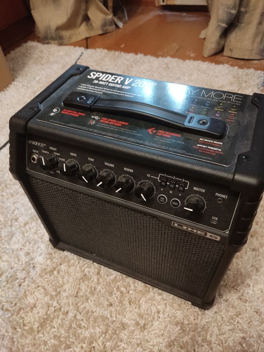Комбоусилитель Line 6 Spider V 20