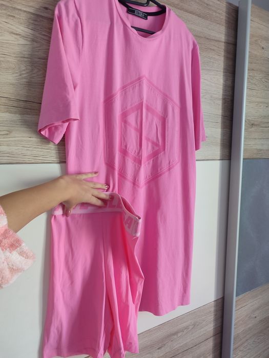 Рокля Alessa с клин