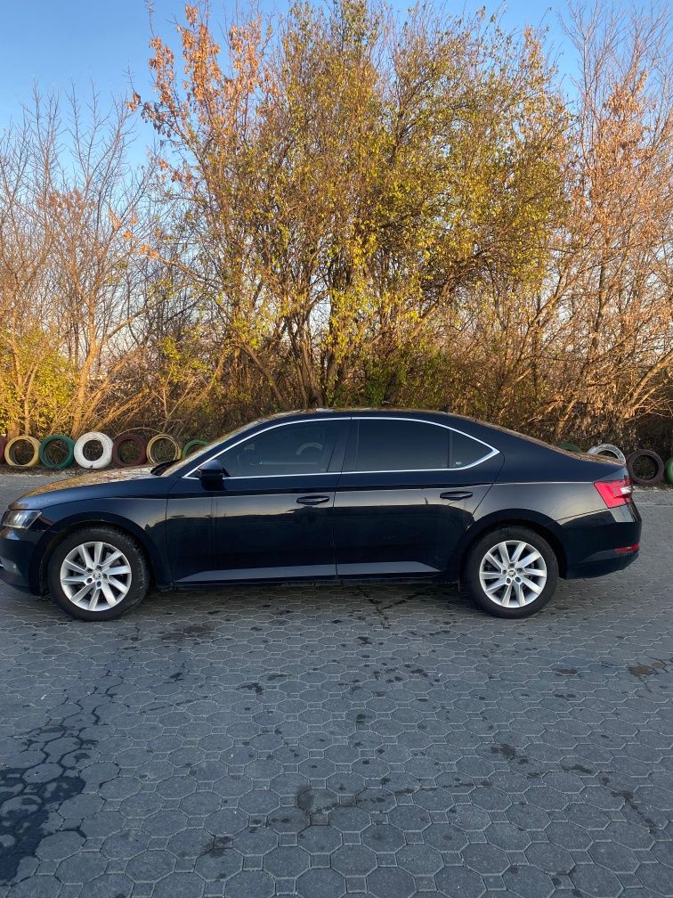 Proprietar Vand Skoda Superb 2018