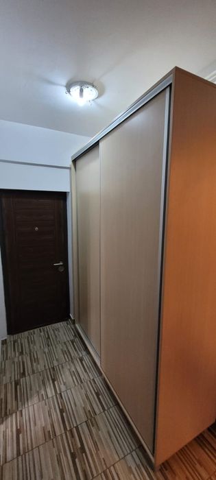 Vand apartament 2 camere decomandat  Navodari