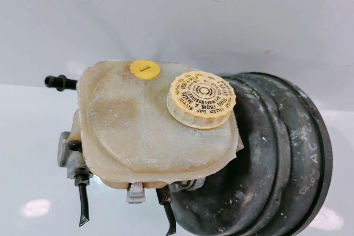 Tulumba Frana  cu pompa centrala 4B3612105 Volkswagen VW Passat B5.5