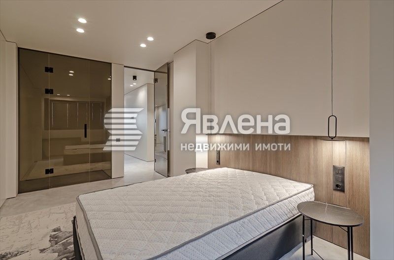 Продава се Тристаен апартамент в Варна, Център - 116 кв.м за 3121 €/кв.м - Снимка #10