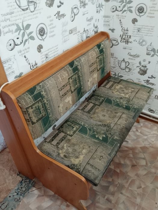 Стол с креслом 1