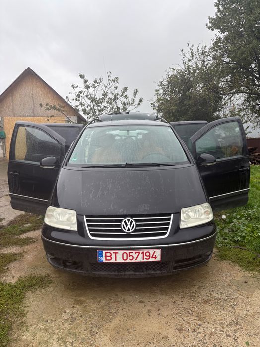 Se vinde Volkswagen Sharan !!