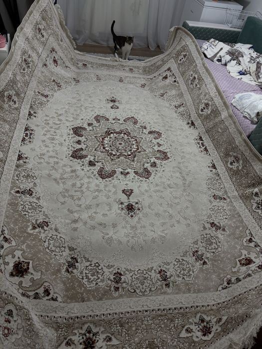 Продам ковер 250х350