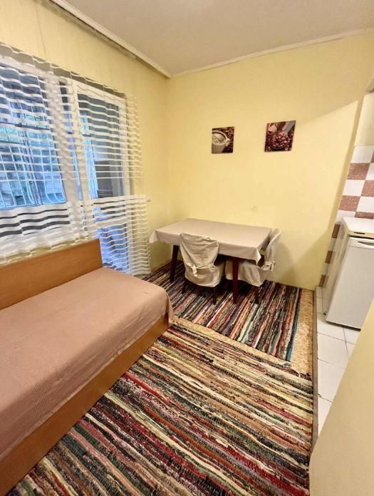 Дава се под наем Двустаен апартамент в Варна, ВИНС - 42 кв.м за 307 € - Снимка #4