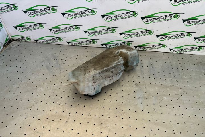 Vas lichid parbriz Dacia Logan prima generatie