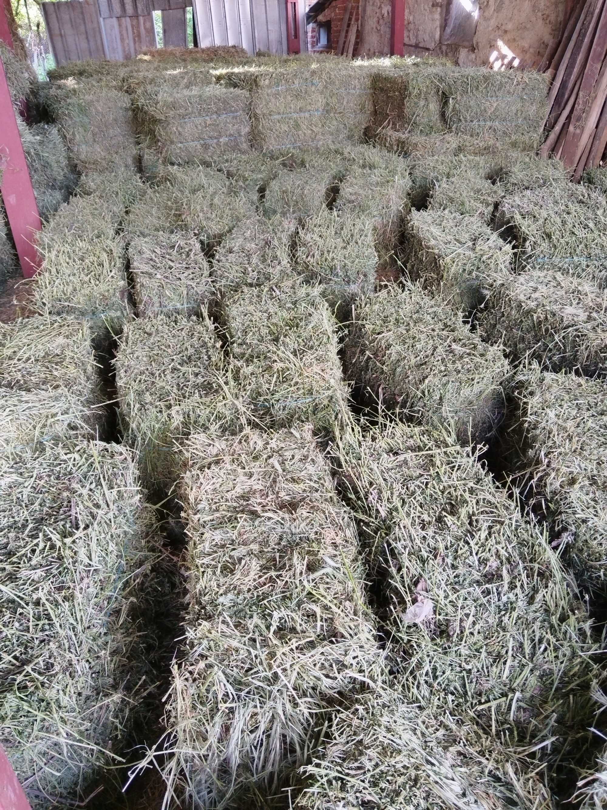 Продавам бали ЛЮЦЕРНА