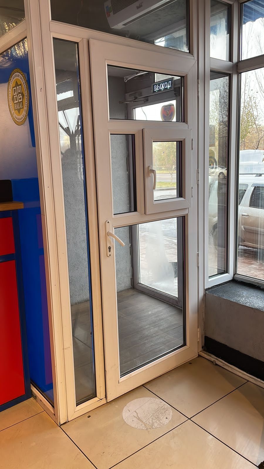 Окна Дверь Двери пластиковый откос подоконник балкон перегородка скидк