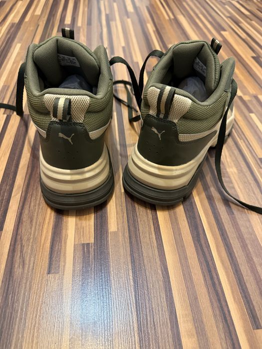 Sneakers PUMA Cassia 41
