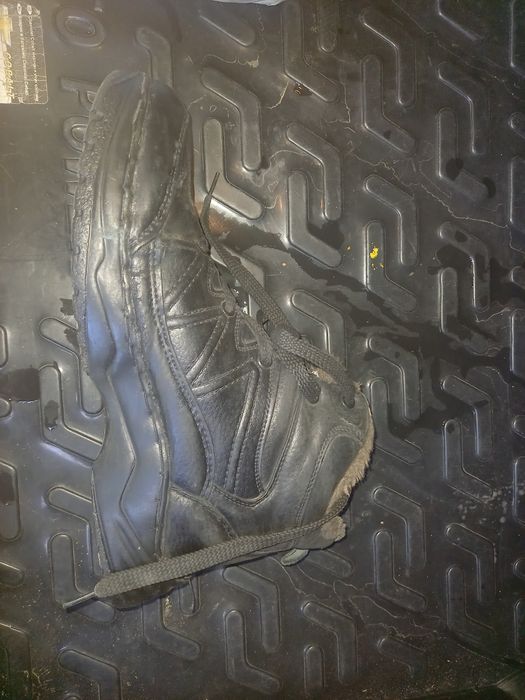 Кишги оёк кийим эркаклар учун.