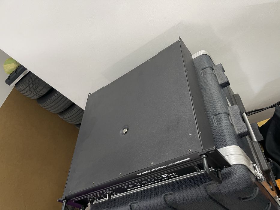 Крайно стапало The t.amp 2400