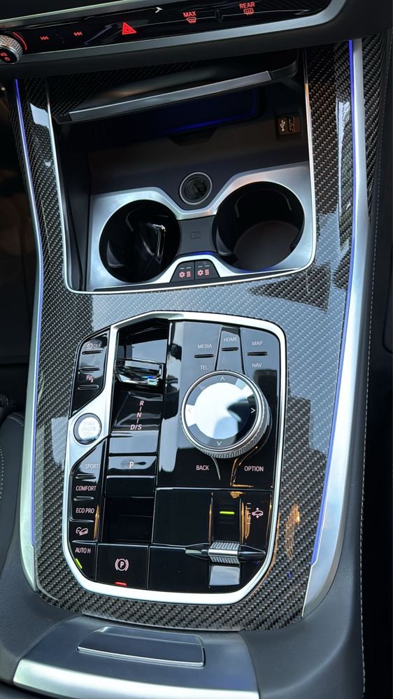 Продаётся BMW X7 M60
