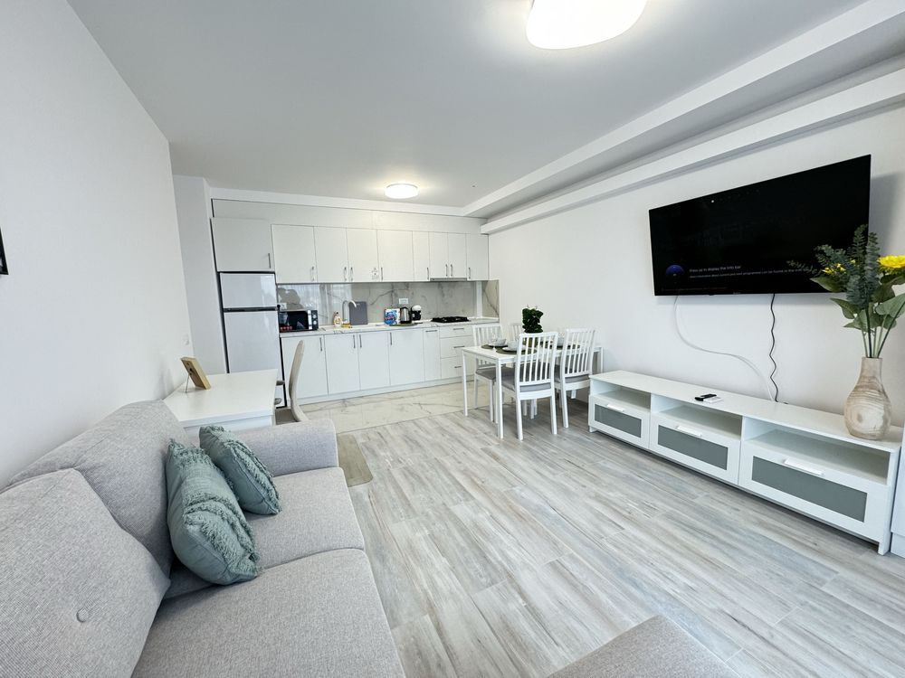 SV LUX !! Apartamente Regim Hotelier 2-3 Cam Central Universitate Park