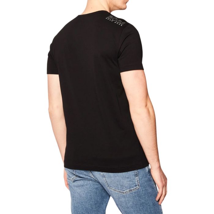 Оригинална мъжка тениска Boss 50245195 черна