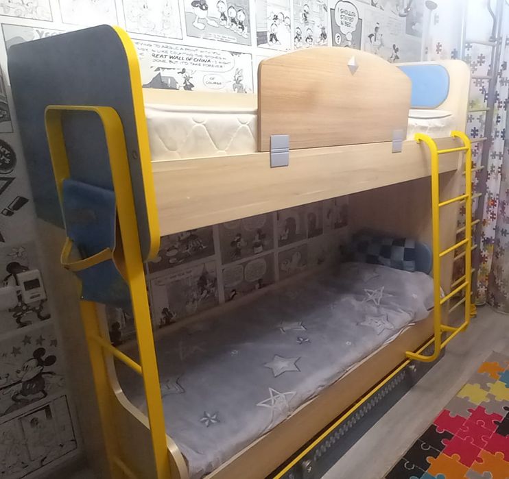 Кровать детская двухъярусная