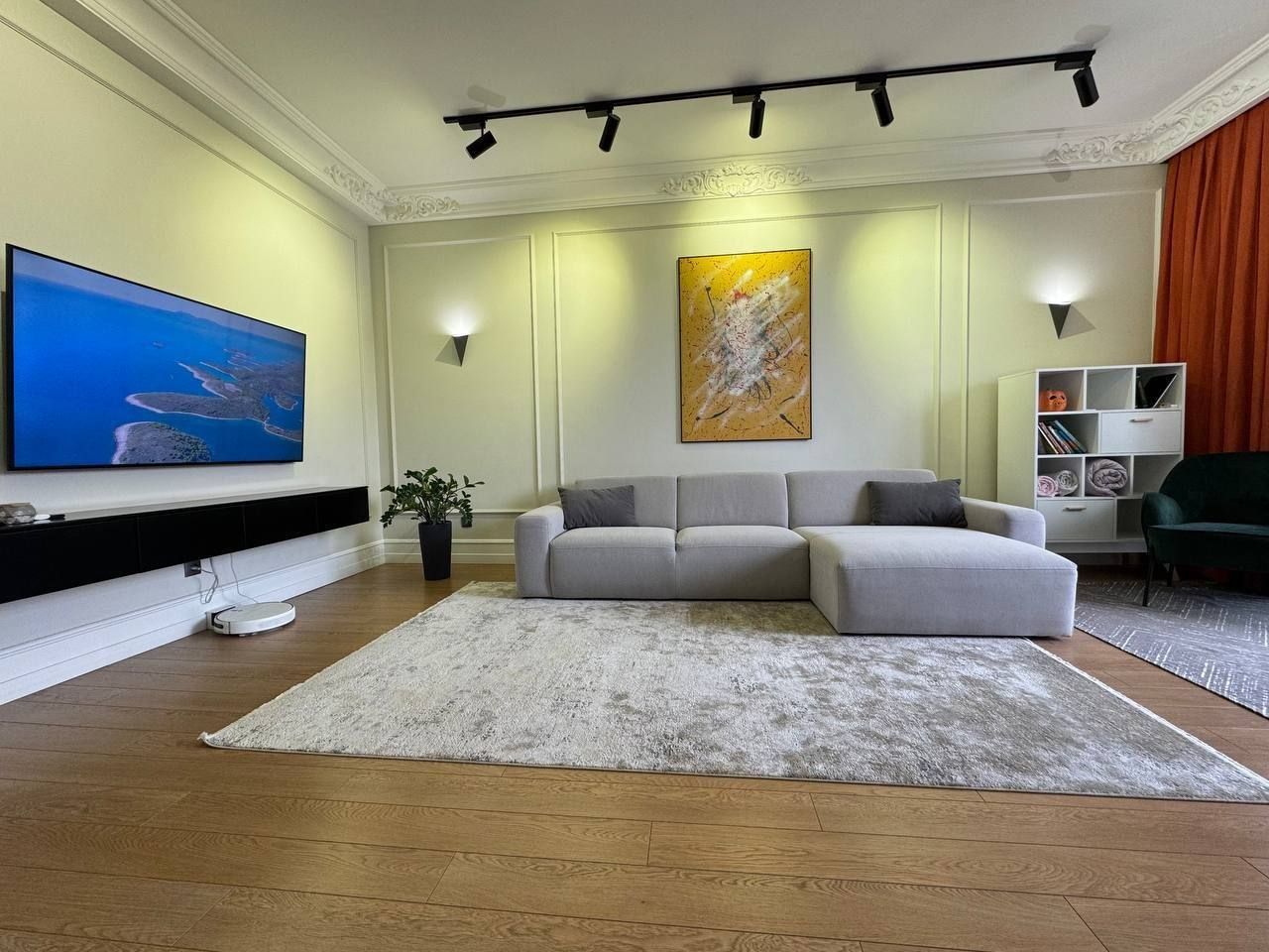 Продается 3х ком квартира, ЖК Parisien, ор-р: ул.Мукими, 95 м2