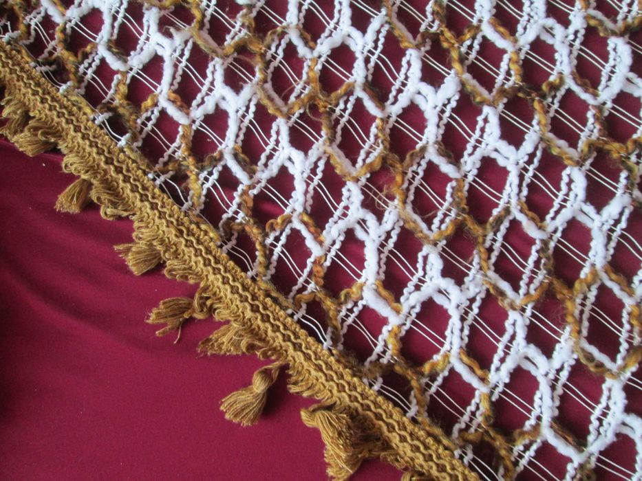 perdele vintage    alb/maro