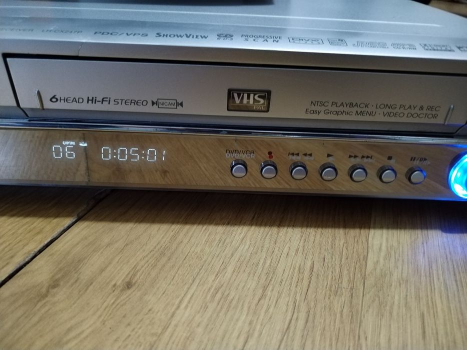 Combo LG dvd și video cu amplificator