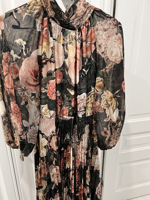 Продам Новое платье!!.