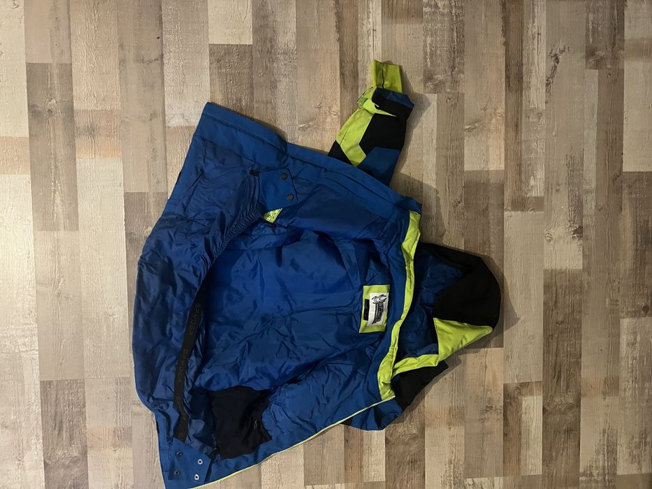 Яке на марката spyder