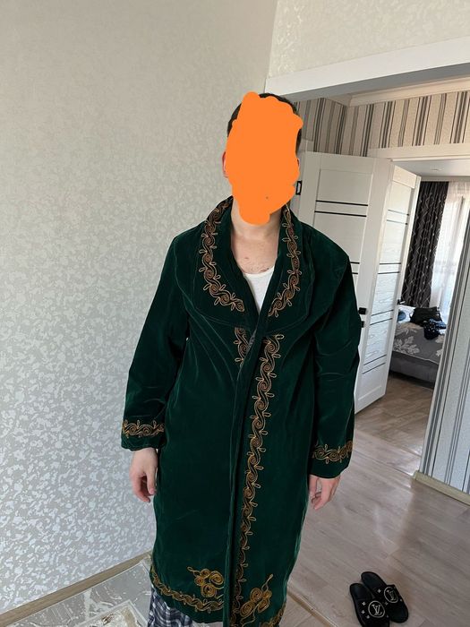 Продам мужской шапан