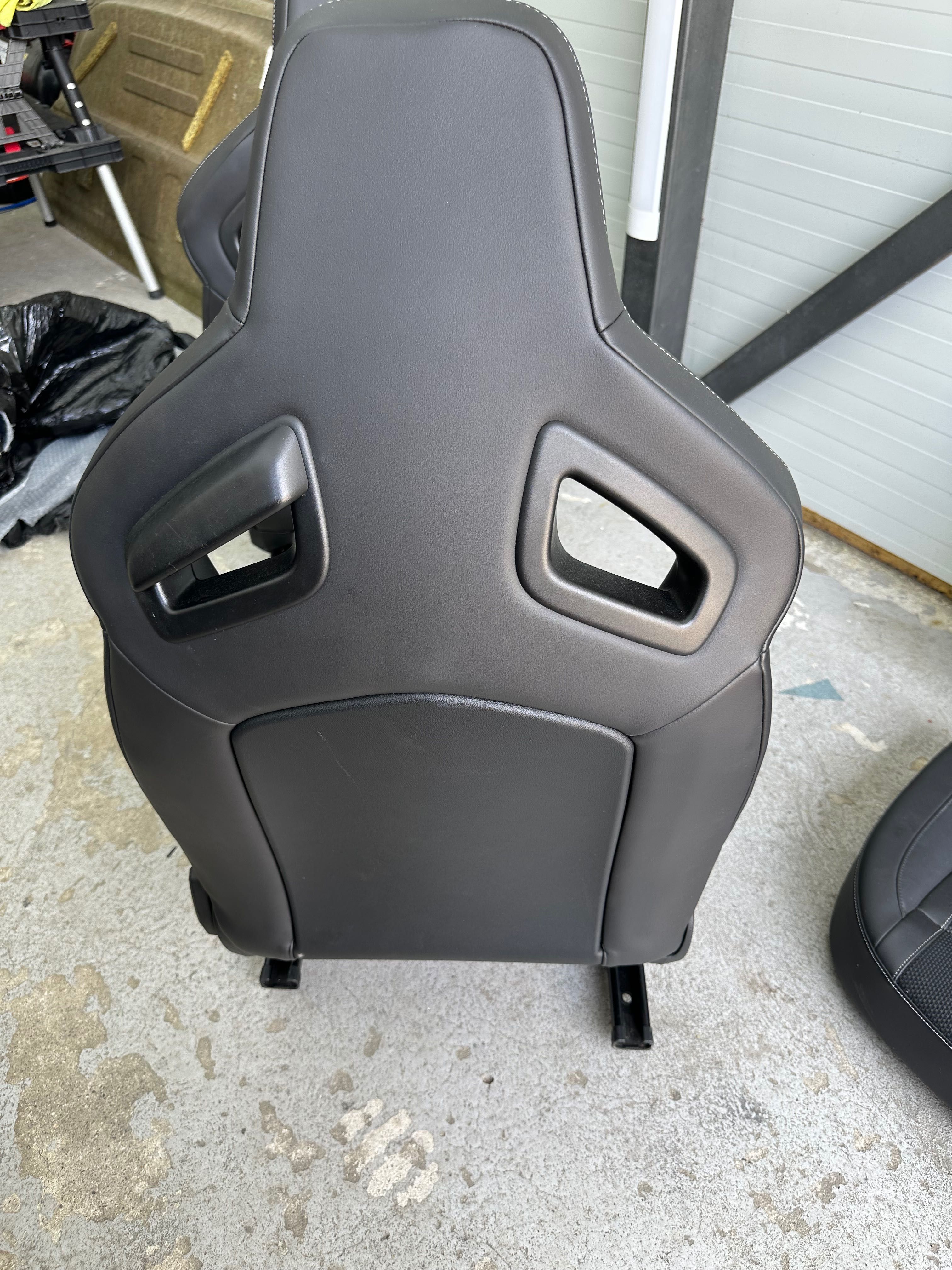 Recaro седалки от Астра J OPC/VXR