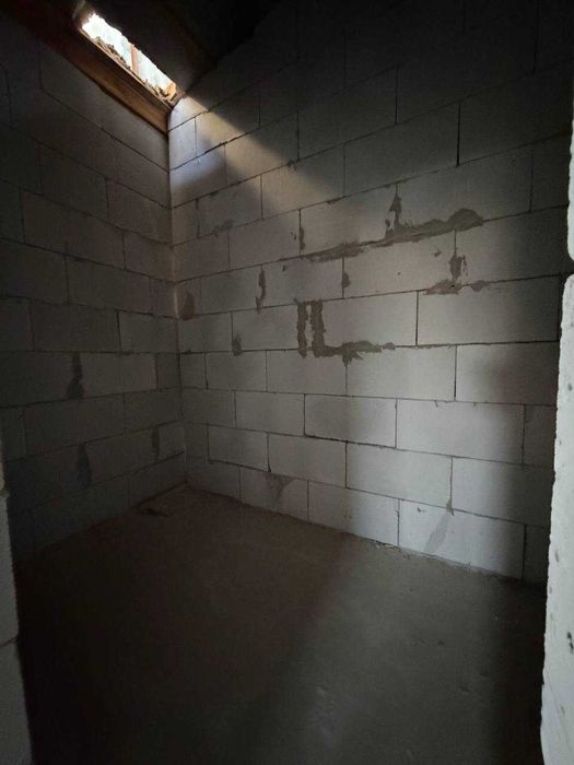 Продаётся 3х комн квартира на 8 этаже Ор-р Крытый рынок