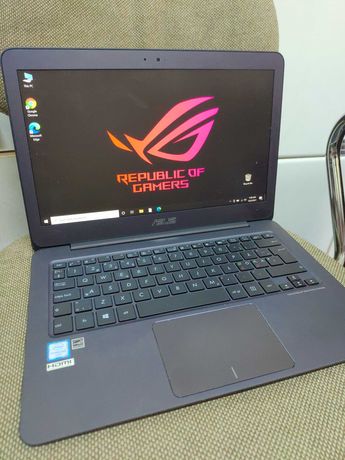 Laptop Asus ZenBook UX305 Intel M3-6Y30/ 8GB DDR3/ SSD 256 GB