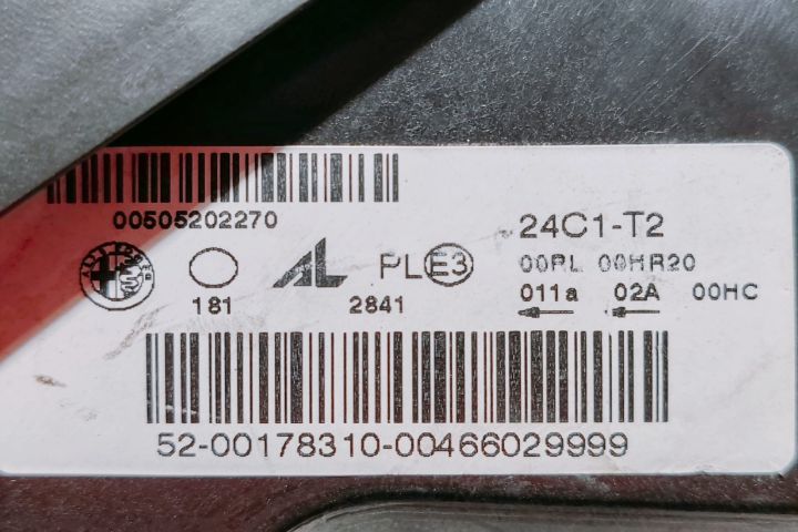 Far xenon dreapta 00505202270 Alfa Romeo Giulietta 940