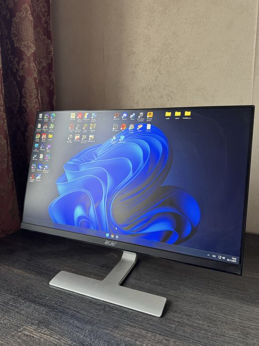 Продам Acer FullHD монитор в идеальном состоянии