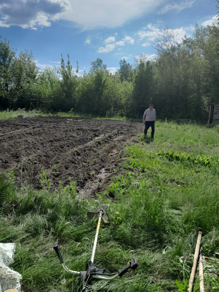 Продам дачу возле зоны отдыха святличокк