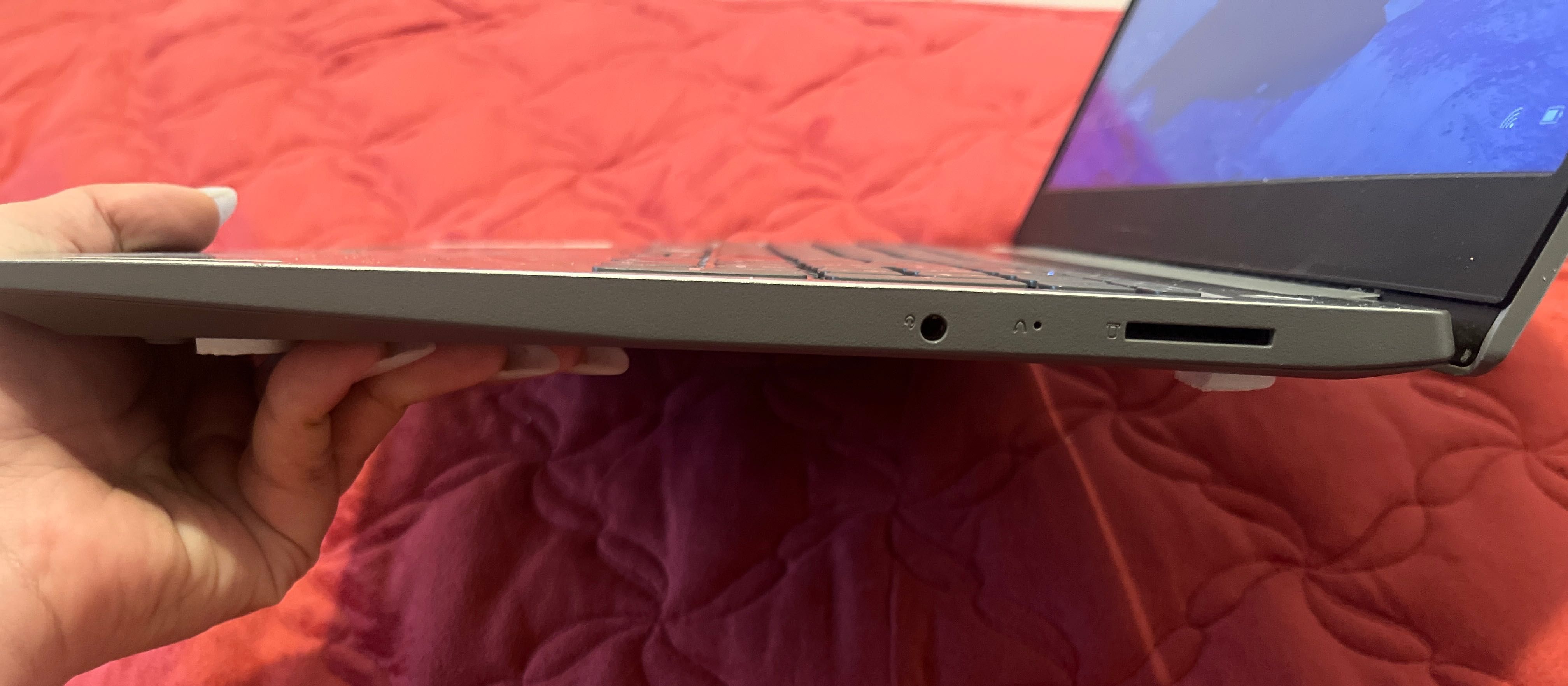 Laptop lenovo !!!