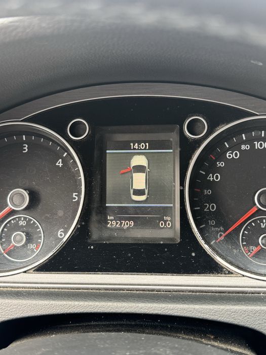 Volkswagen Passat B7 2.0 diesel 170 cai, automat