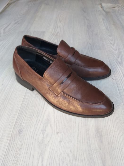 Продам кожаные мужские туфли