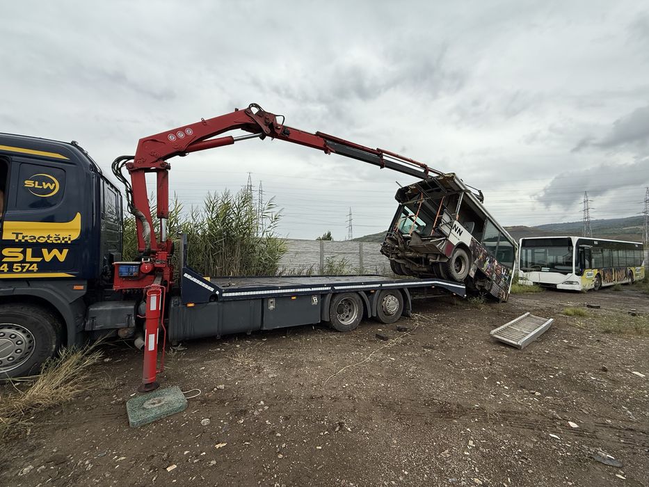 Inhiriere camion cu macara
