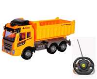 Детски камион с кош и дистанционно управление