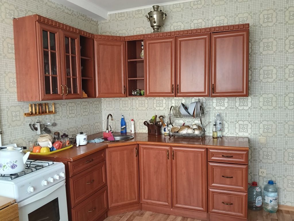 Срочно! 3 х ком квар Жана орда дом 6