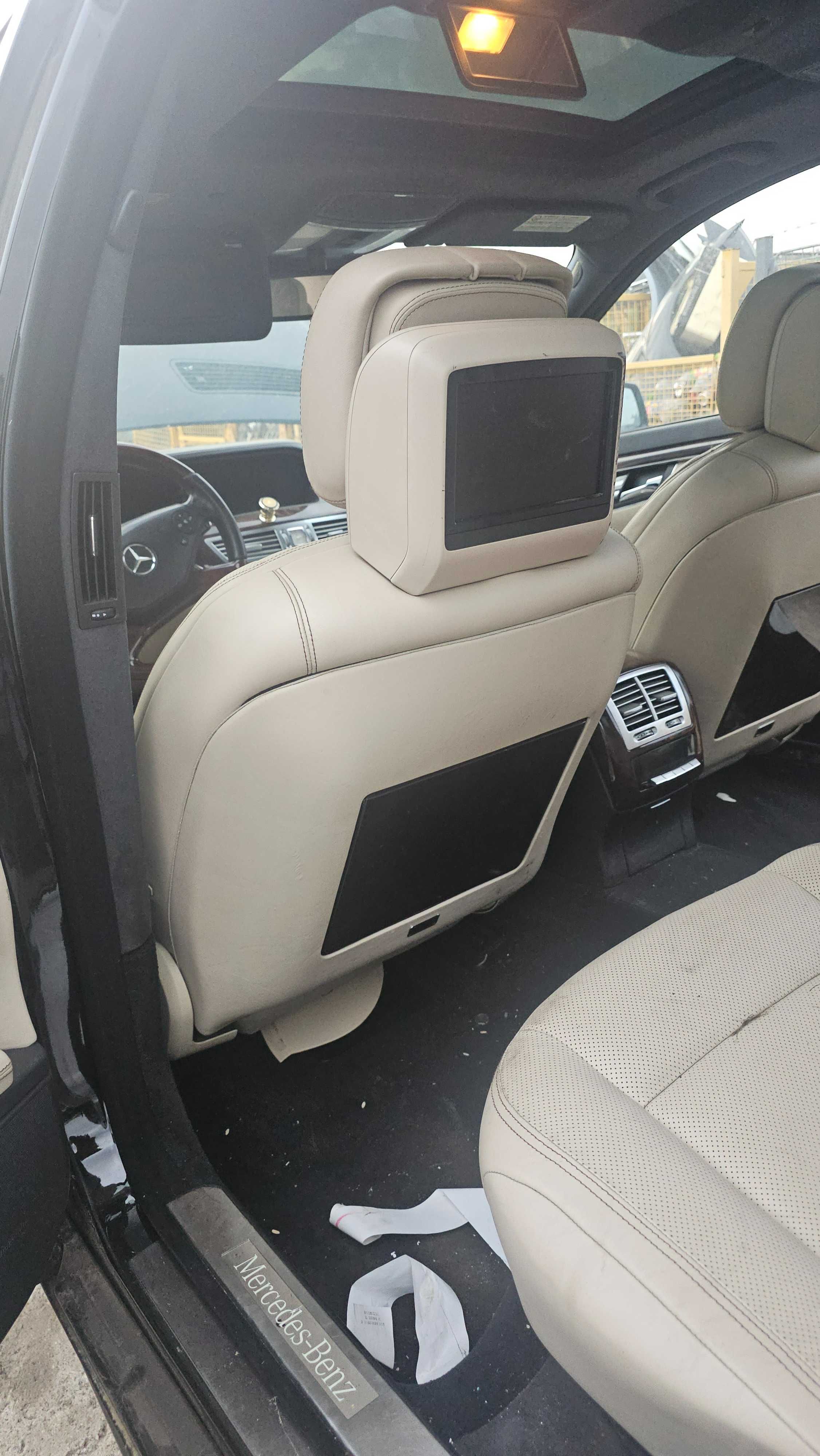 Dezmembrez Mercedes S class W221 facelift S350 S450 S500 4matic