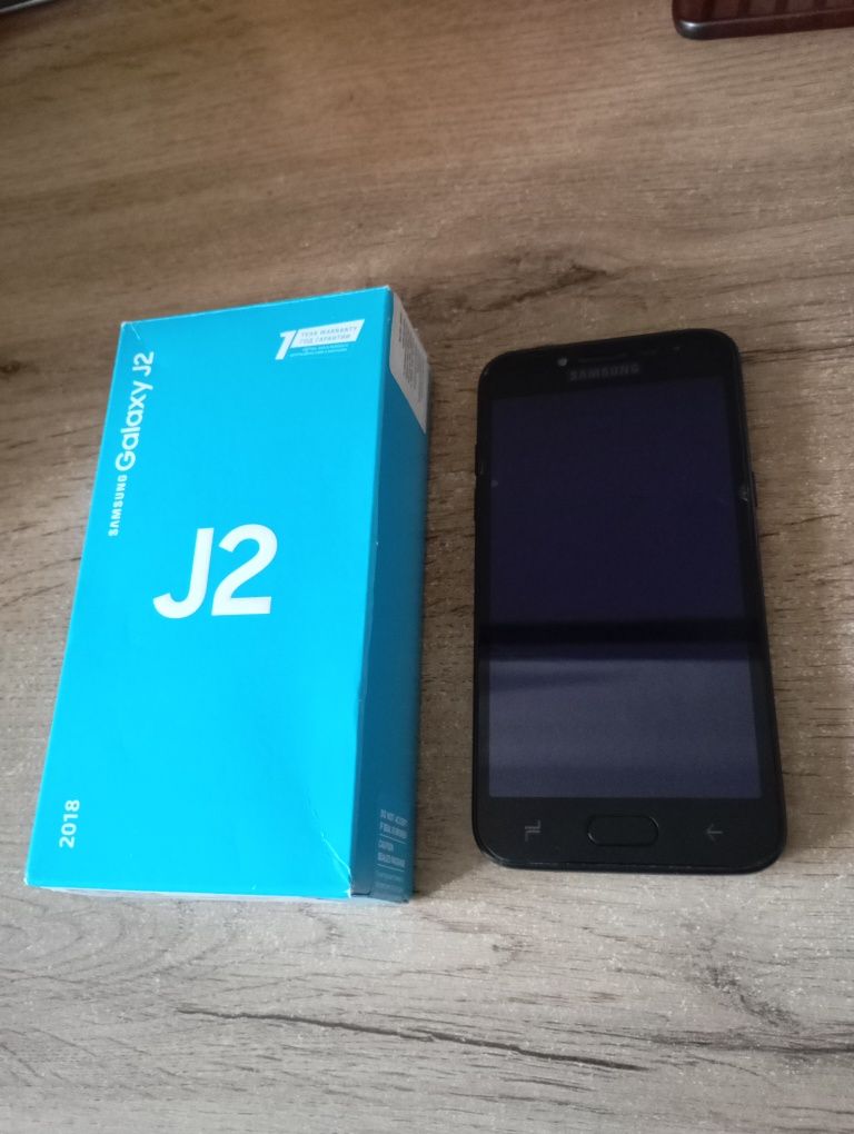 Продаю Samsung Galaxy J2