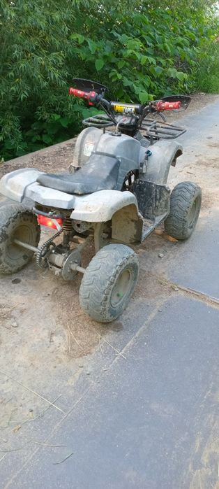 Vând sau schimb atv 125