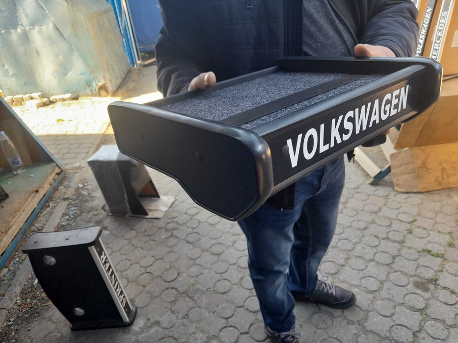 Masuta bord pentru marcile Mercedes ,Volkswagen etc noi