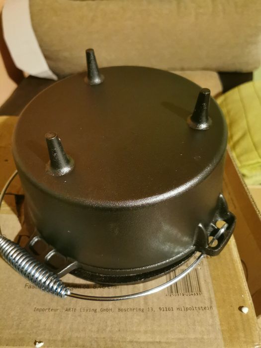 Vând ceaun fonta Dutch Oven 4l