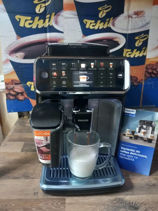 Expresor cafea Philips Latte Go 5500 Ca Nou!!